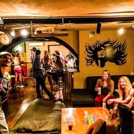 The Mellow Monkey Hostel Ζαντάρ Εξωτερικό φωτογραφία
